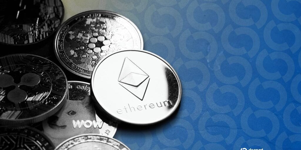 Dogecoin, Solana and Ethereum Plunge as Crypto Liquidations Near $1.7B